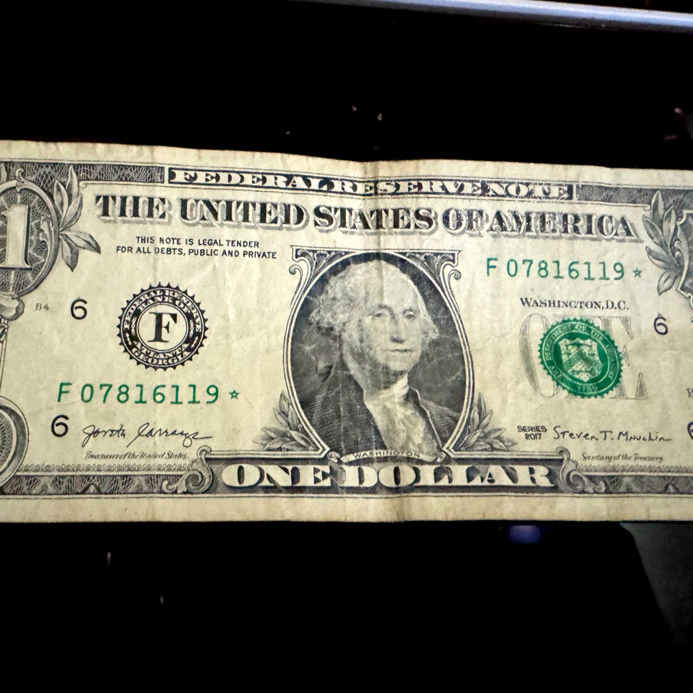 2017 star one dollar bill